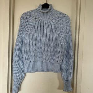 Sweater light blue